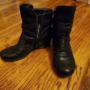 Black Baretraps Wedge Booties